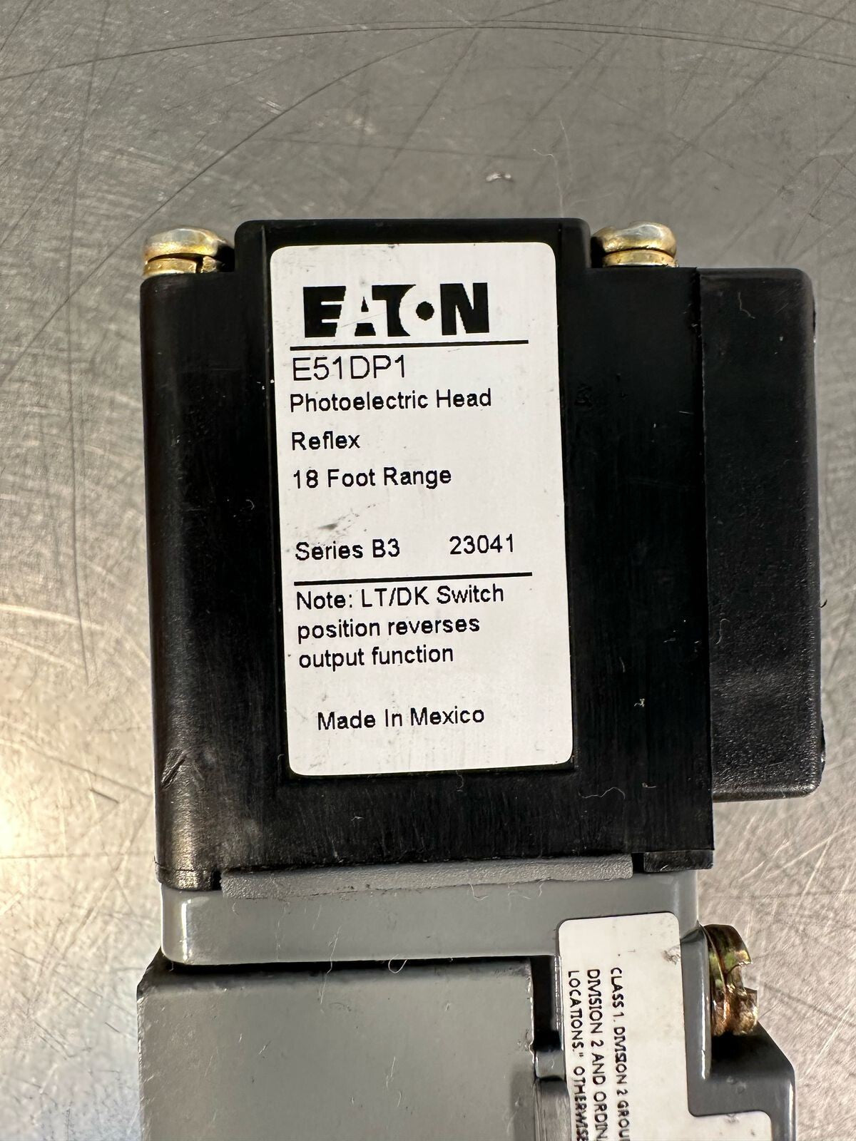 Eaton Photoelectric Sensor E51SAL Body, E51DP1 Head               (3.5.3)