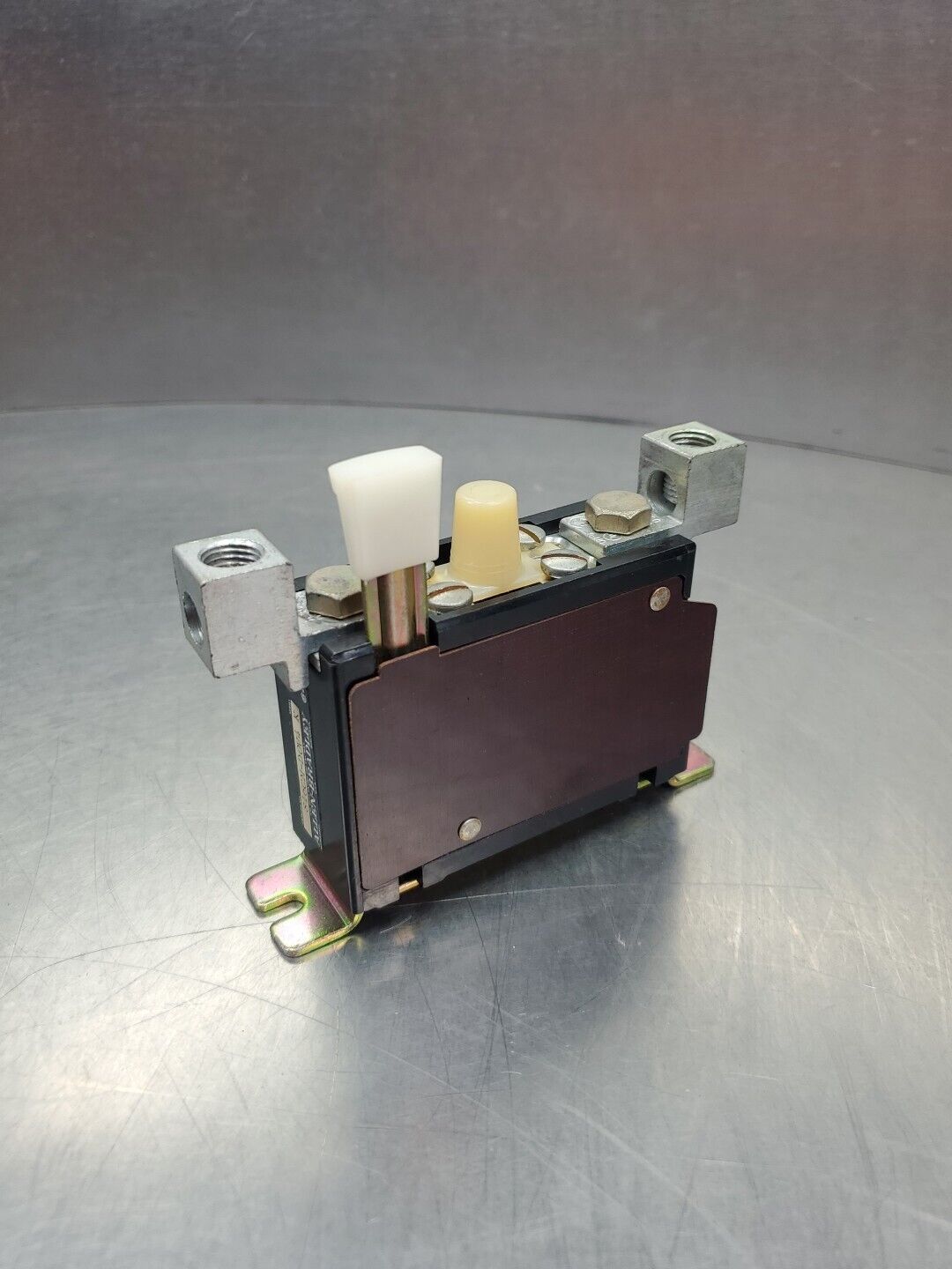 ALLEN BRADLEY 816CM-DOV4 Ser K Manual Reset Relay.                         4B-43