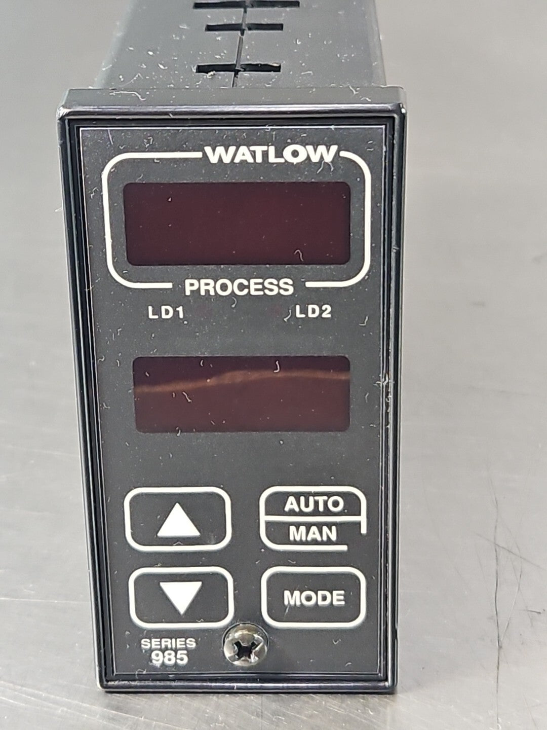 Watlow 985A-3CD0-0000 Temperature Controller                            (BIN643)