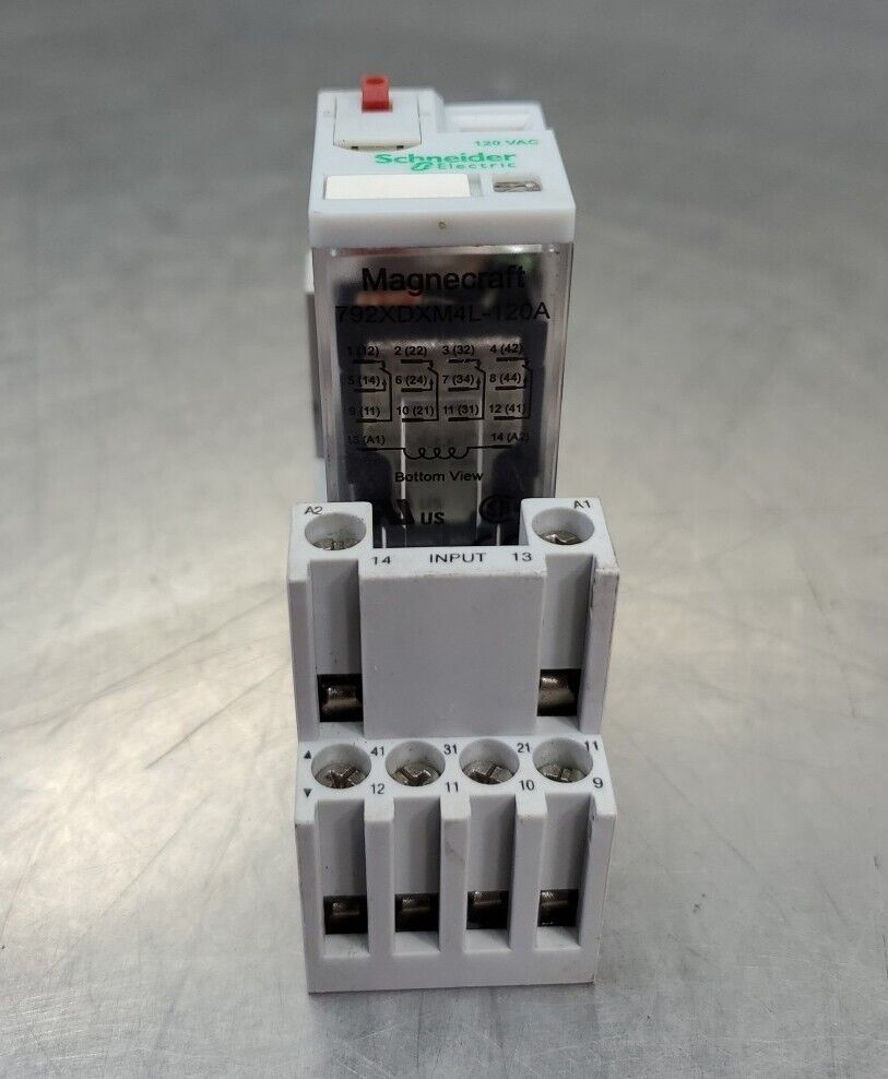SCHNEIDER ELECTRIC 792XDXM4L-120A 120VAC/30VDC RELAY w/70-782E14-1 Base.   4E-35