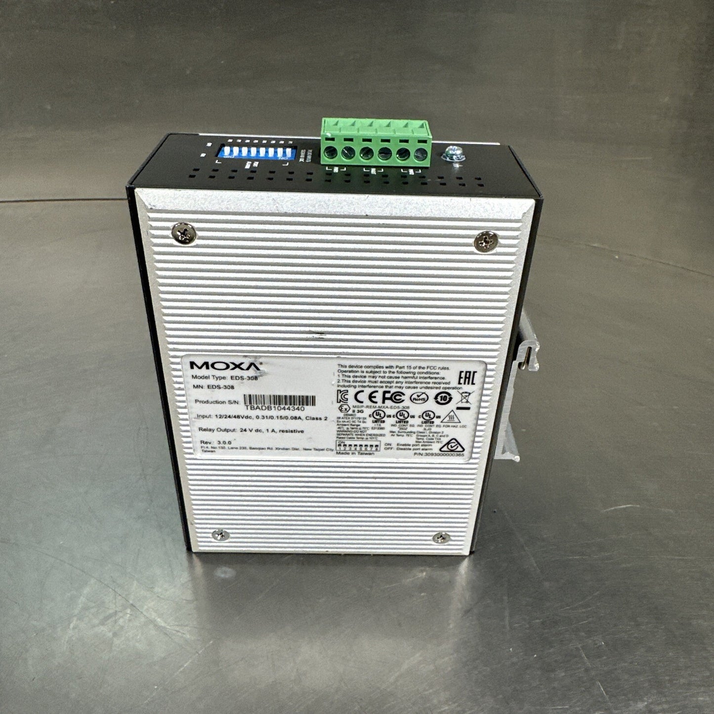 MOXA EDS-308 Ethernet Switch Input Module Connector PLC       (BIN-7.1.2)