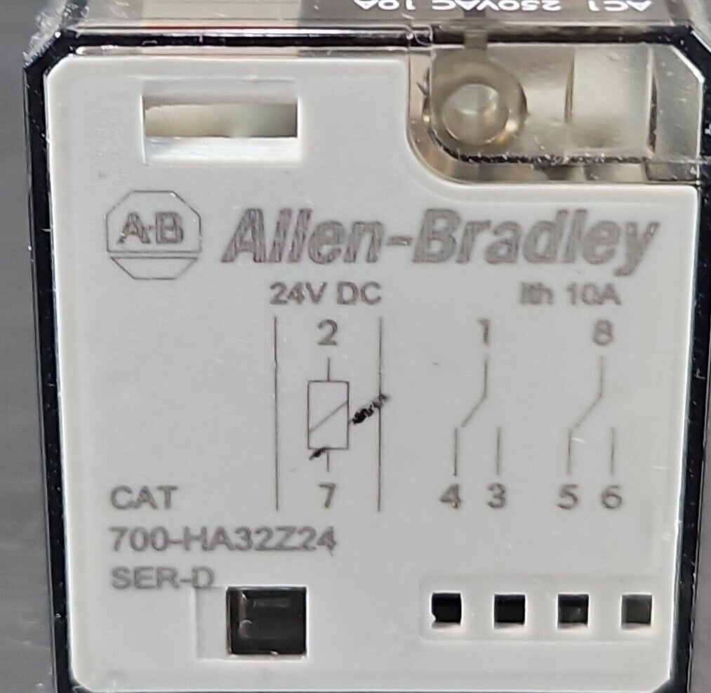 Allen-Bradley - Bulletin 700 - 700-HA32Z24 Series D Relay                loc4A11