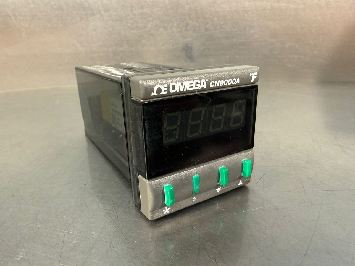 Omega Engineering CN9111A Temp. Cntrl  CN9000A 115v 50/60hz 6VA    (3.1.2)