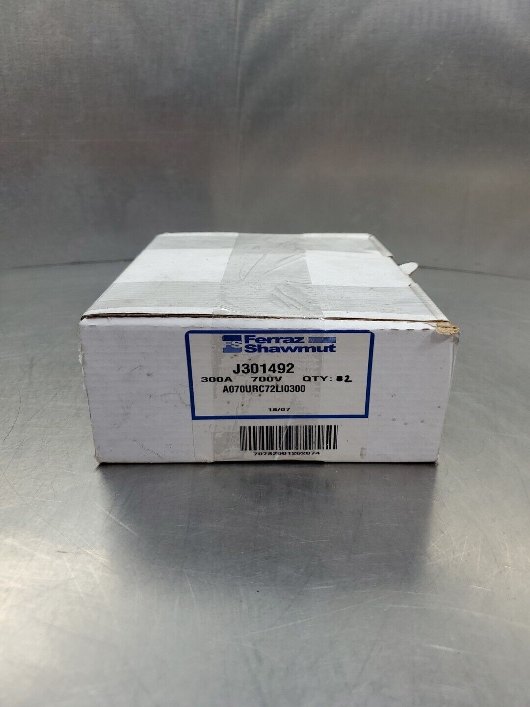 Ferraz Shawmut J301492 (A070URC72LI030) Fuse, 700V 300A Lot of 2.          4D-39