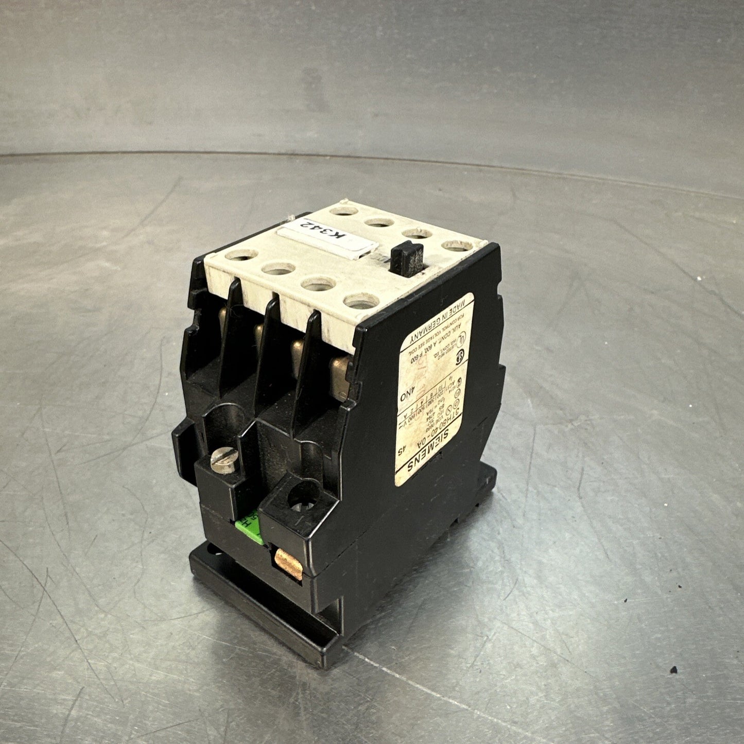 Siemens Furnas Electric Co 3TH8040-0A Contactor (BIN-1.1.1)