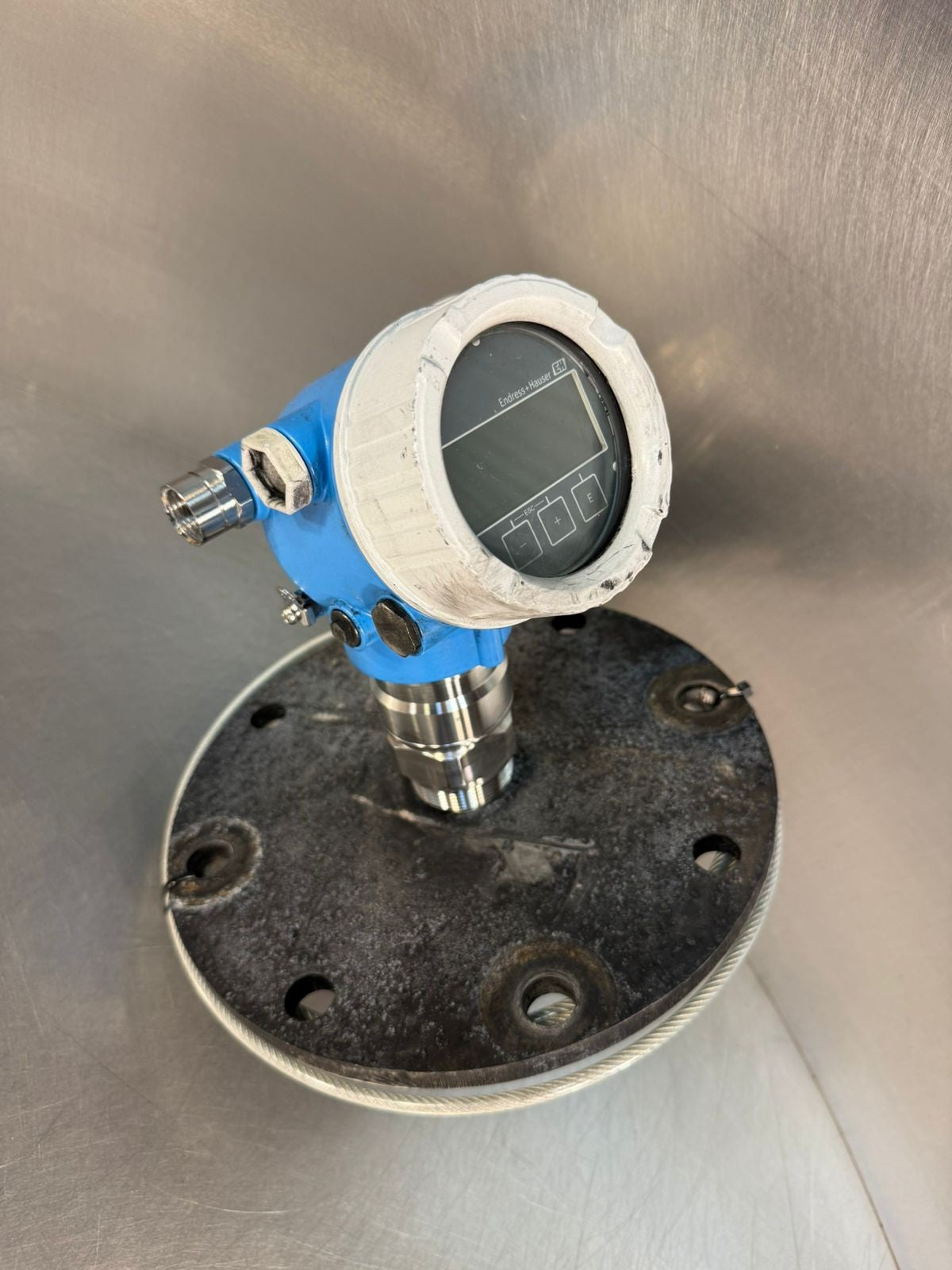Endress Hauser IP68/66 Type 4X / 6P Encl. FMP57-17H19/0           (11.6.4)