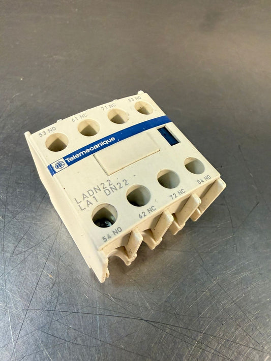 Telemecanique LADN22 Contact Block    LA1-DN22                     (7.4.2)