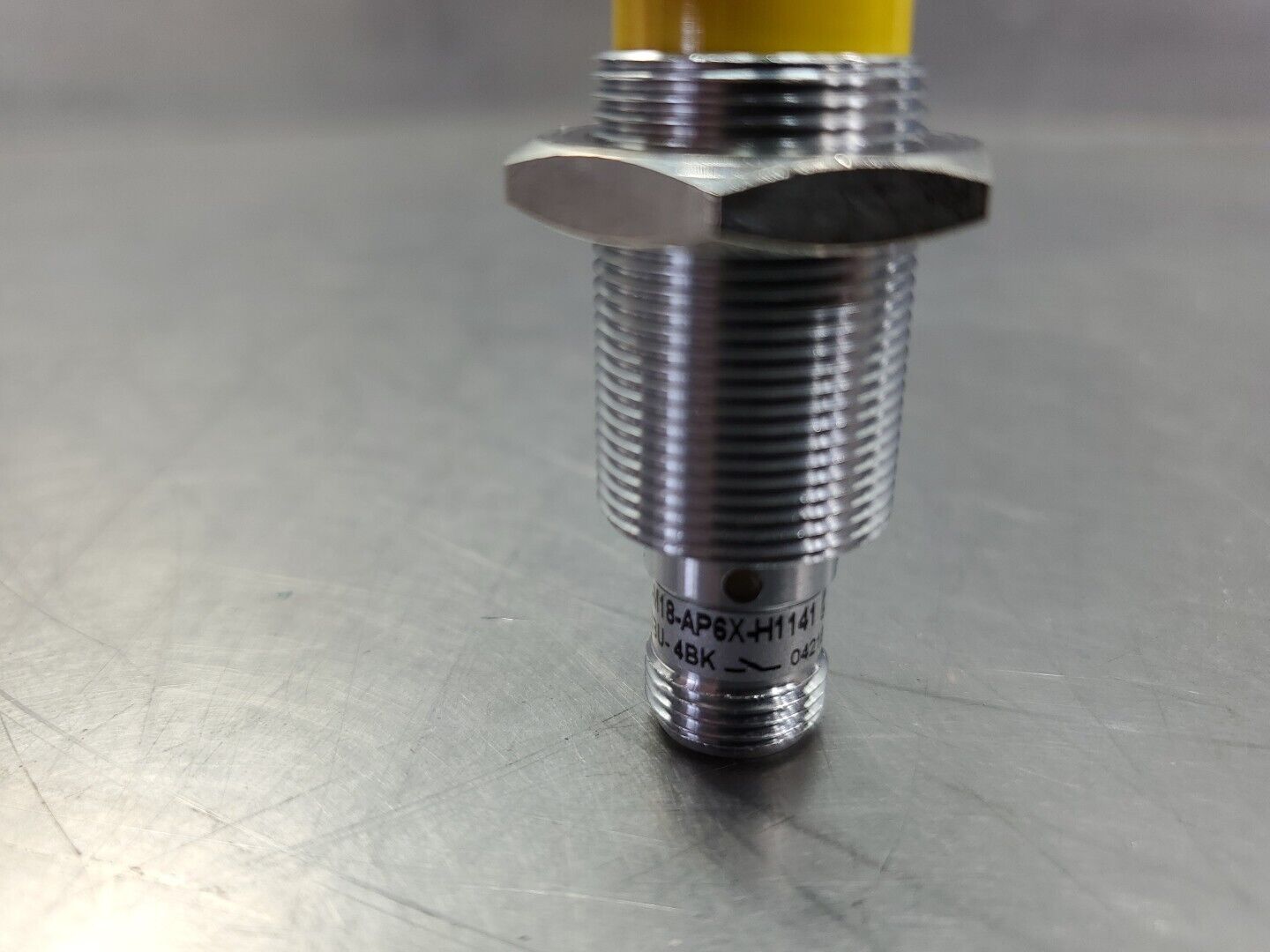 Turck Ni12U-M18-AP6X-H1141 Inductive Proximity Sensor, 10-30VDC 200mA.     5E-17
