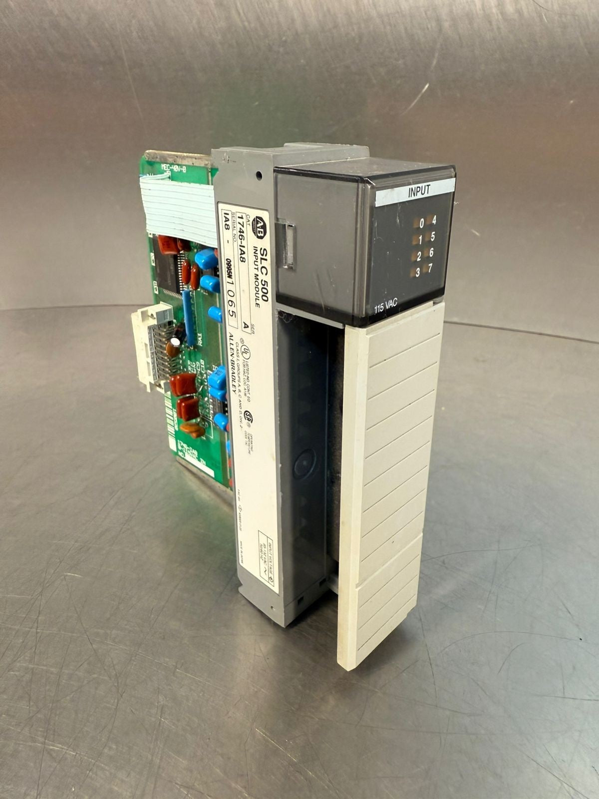 Allen Bradley 1746-IA8 /A SLC 500 Input Module                     (6.4.4)