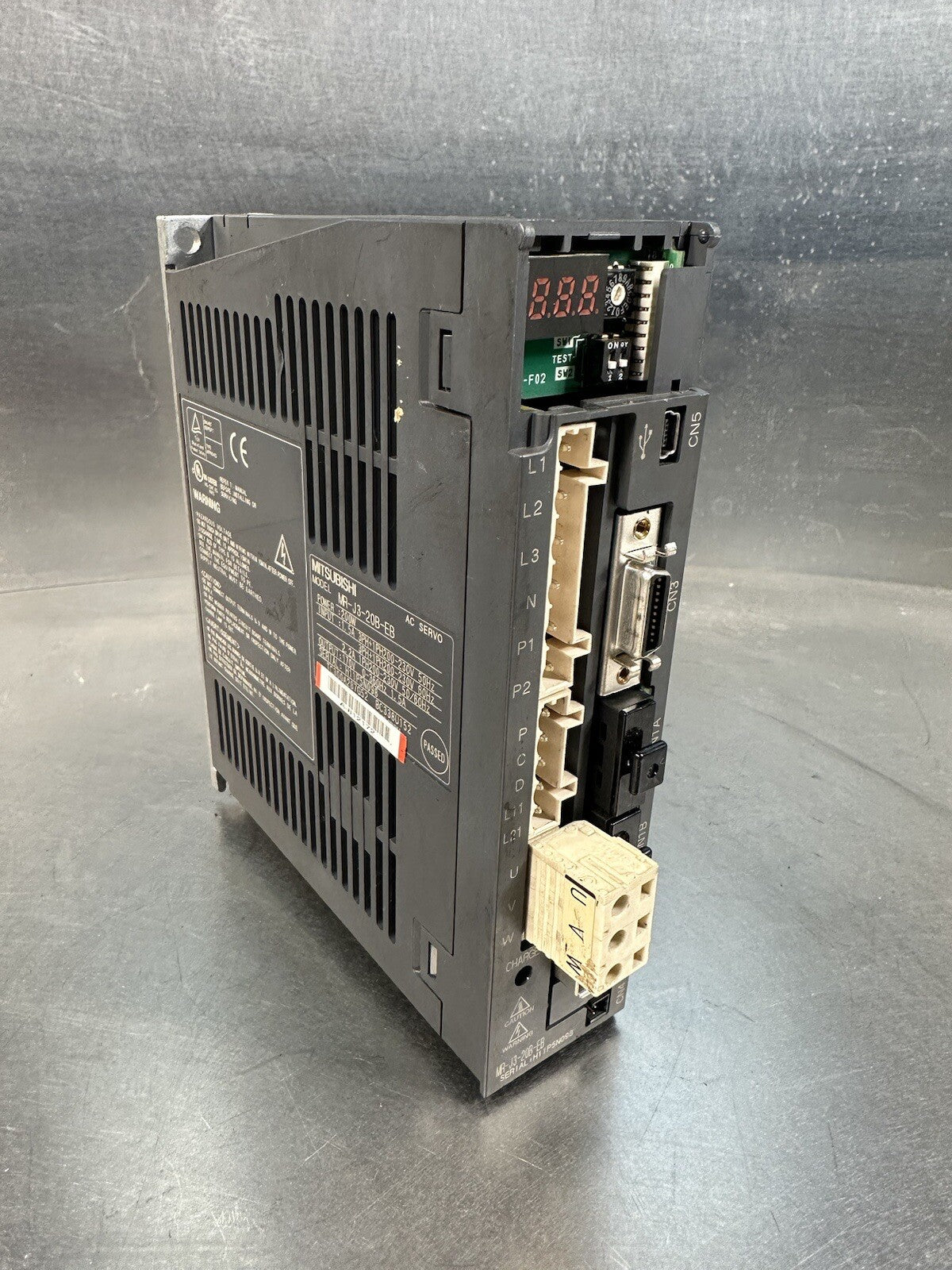 MITSUBISHI MR-J3-20B-EB SERVO DRIVE (BIN-1.2.4)