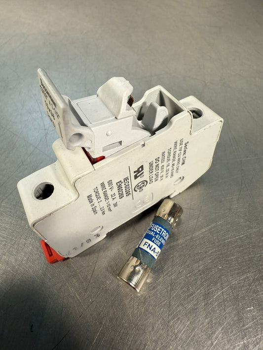 Bussmann CHM1DI Fuse Holder 10x38                                  (2.1.5)