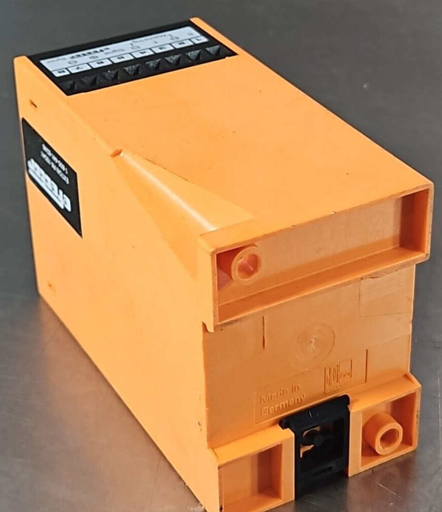 IFM Electronic Opto-amplifier OV 310 - Type: OV 0012                      loc4C2