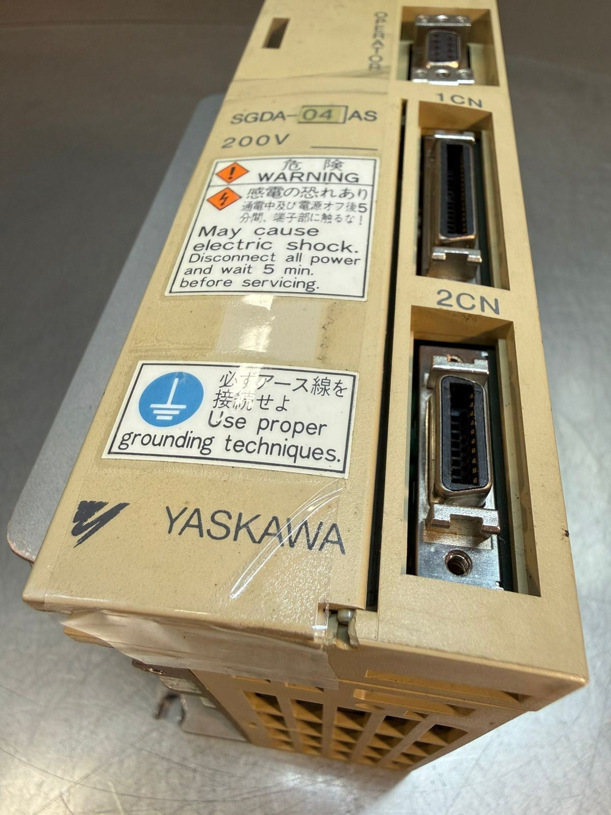 Yaskawa SGDA-04AS 1 PH Servopack 200-230Vac 6.0A       (9.3.4)