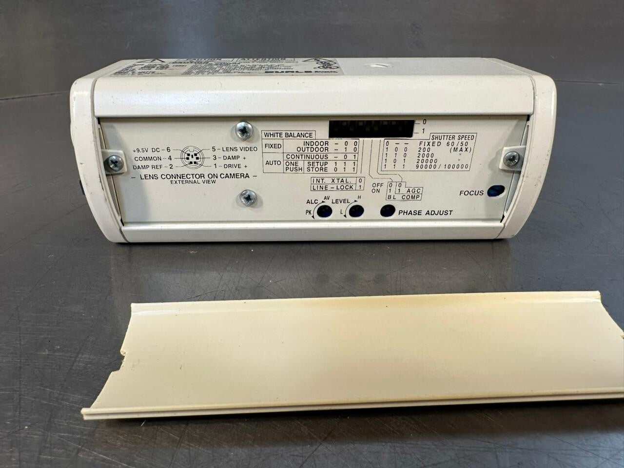 Burle Security Products TC372-4  / TC372                            (3.2.3)