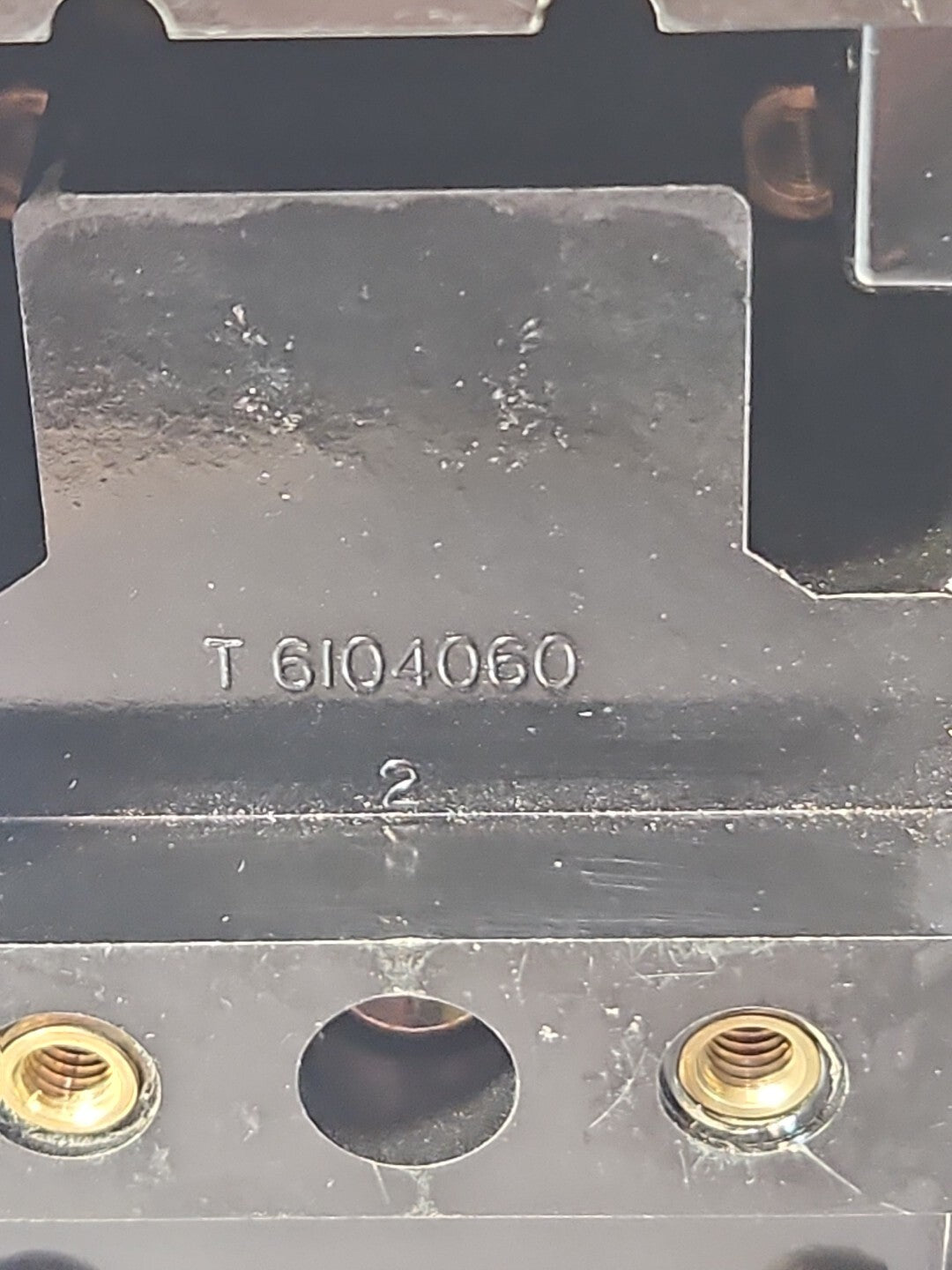 GE T6104060 General Purpose Auxiliary Relay T1 230VAC                   (BIN424)