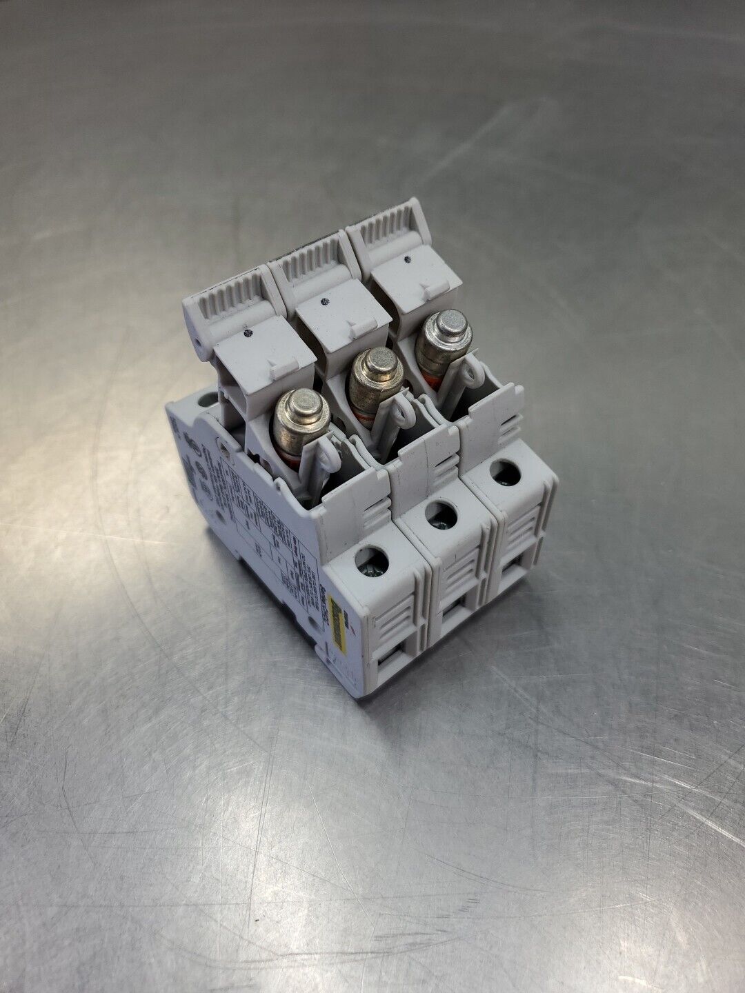 Cooper Bussmann CHCC (W15) 600V 30A 3-Pole Fuse Block w/Fuses              4B-35