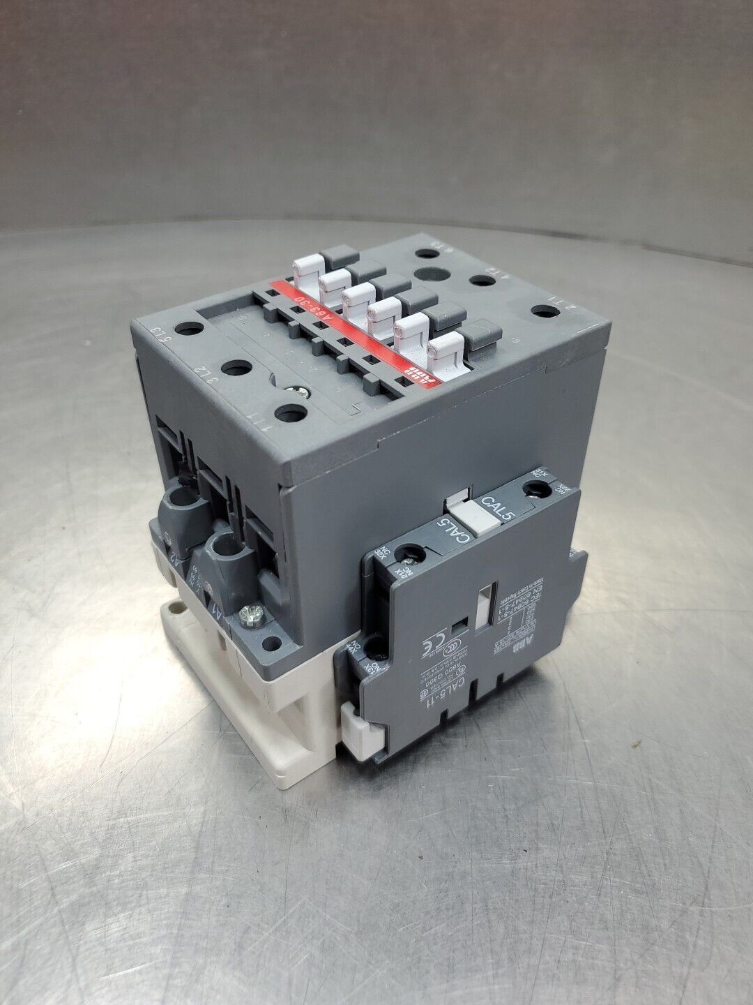 ABB A63-30 AC Contactor, 125A 3P.                                          4E-30