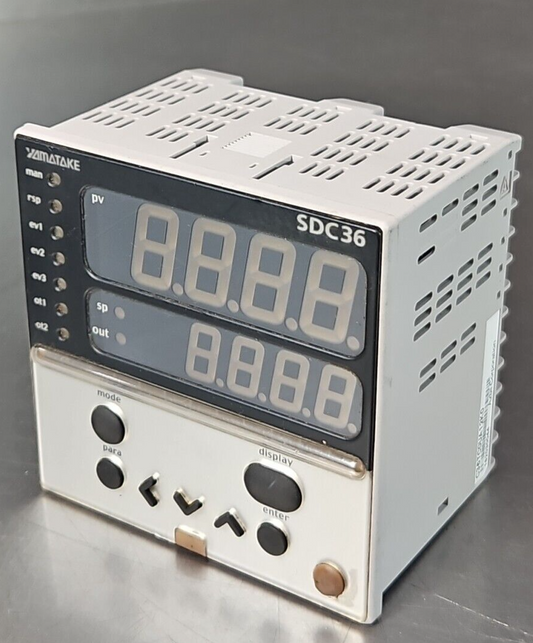AZBIL YAMATAKE SDC36 C36TC0UA12K0 Digital indicating controller          loc4B11