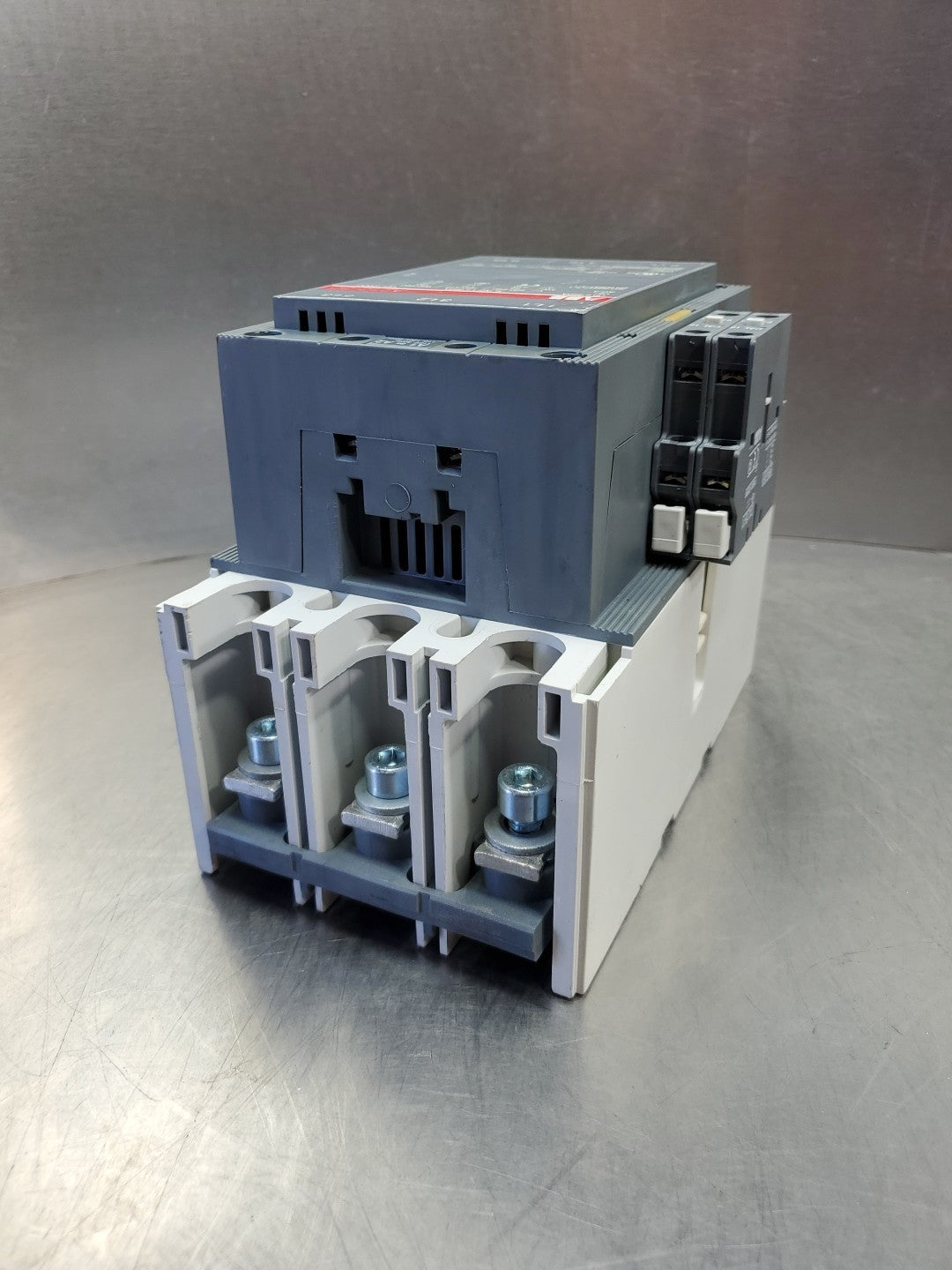 ABB A21030 3Phase 200HP Contactor w/CAL1811 Relay. 1D23 – Palmetto ...