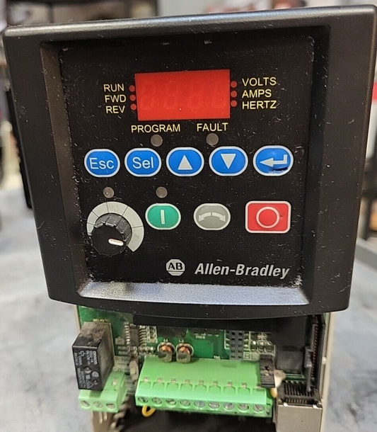 Allen Bradley 22B-D2P3N104  SERIES A PowerFlex 40 AC Drive     (BIN 4 .5. 5)