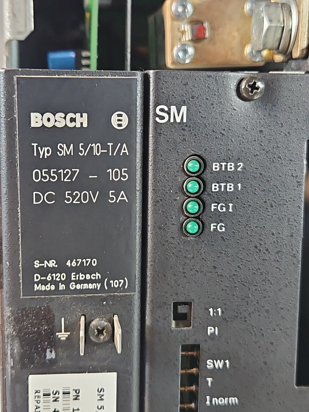 Bosch SM 5/10-T/A 055127 -105 Servo Drive 520V 5A                       (BIN261)