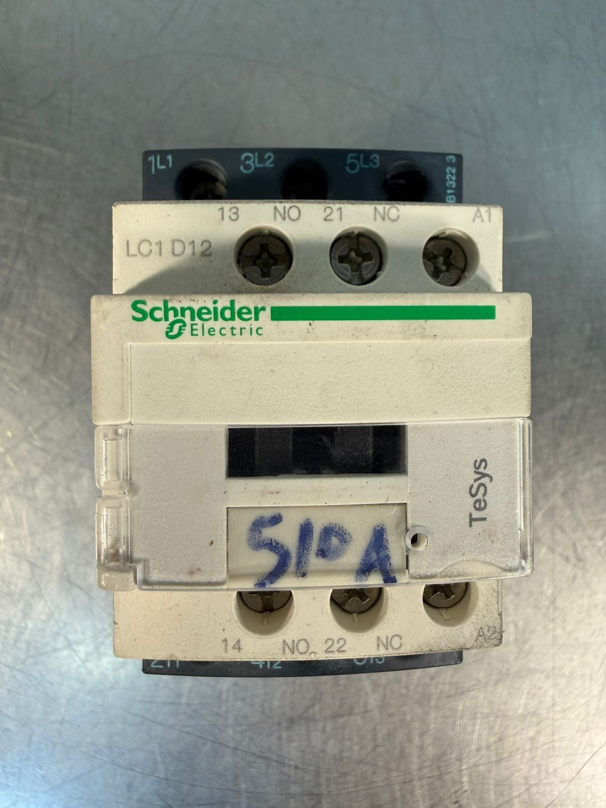 Schneider Electric LC1D12  Contactor LC1D12 / 12G7AB            (4.1.3)