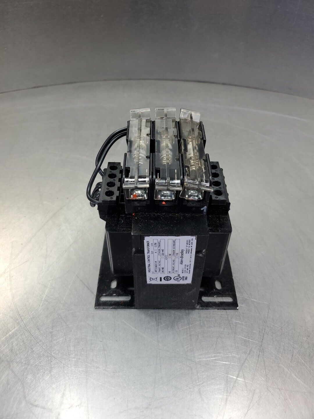 Allen Bradley 1497-E-BASX-3-N Series A, 0.250 KVA Transformer.             4B-33