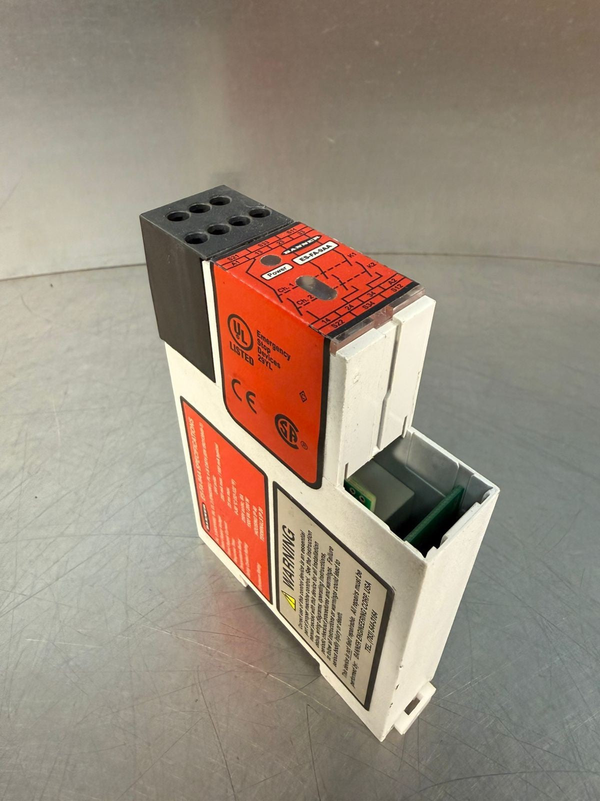 Banner ES-FA-9AA Safety Relay                (4.1.3)