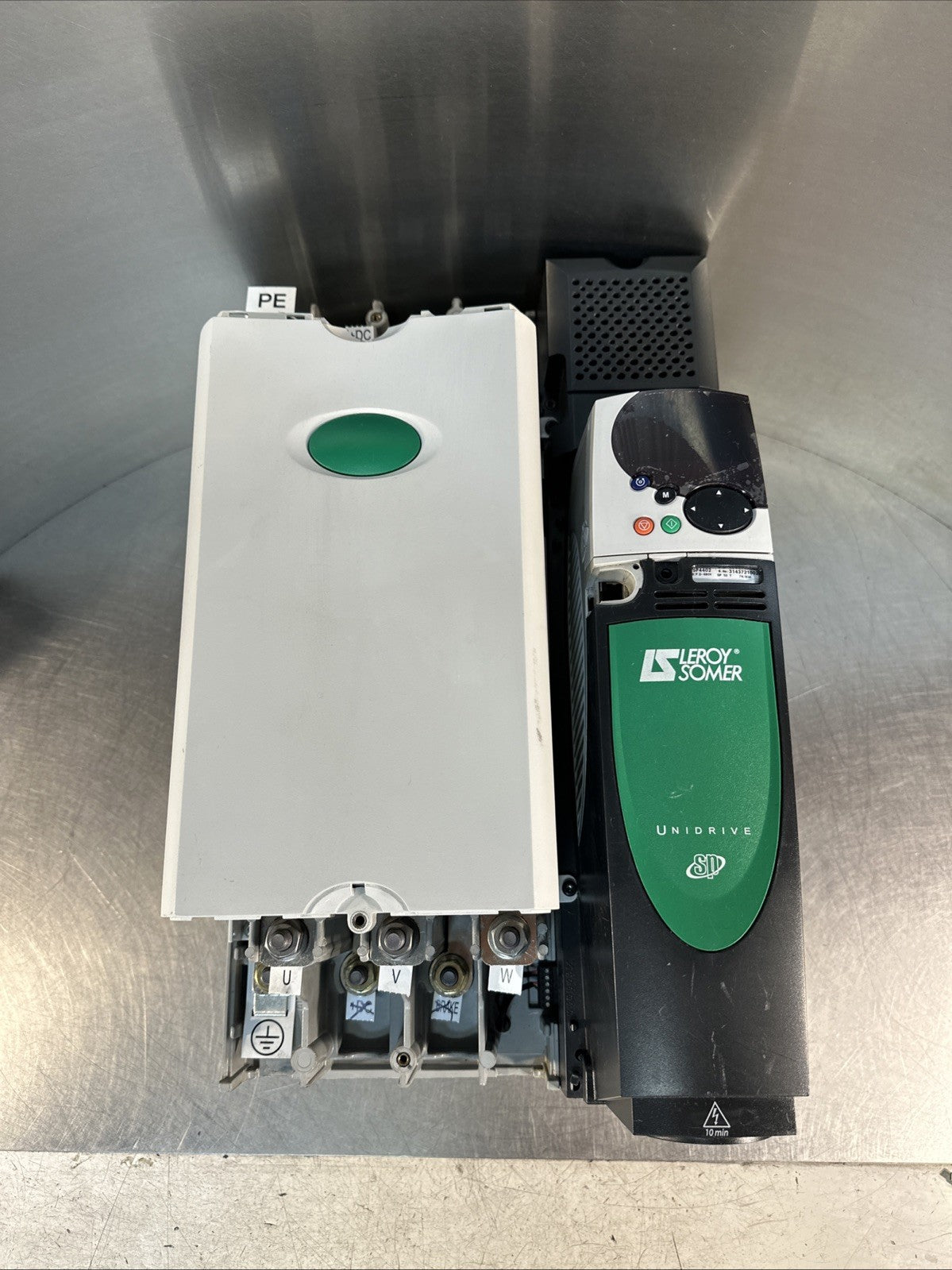 Emerson SP4402 Control Techniques Unidrive SP Inverter Drive.            (9.6.5)