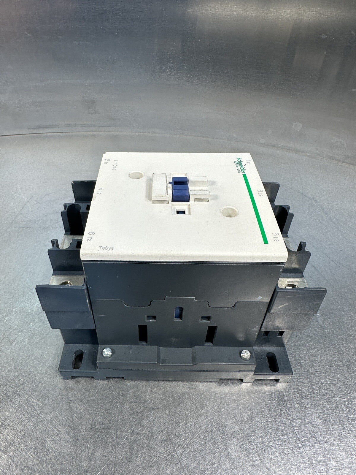 Schneider Electric LC1D1506 1000 Volt 250 Amp 24 VDC Coil Contactor (BIN-1.1.1)