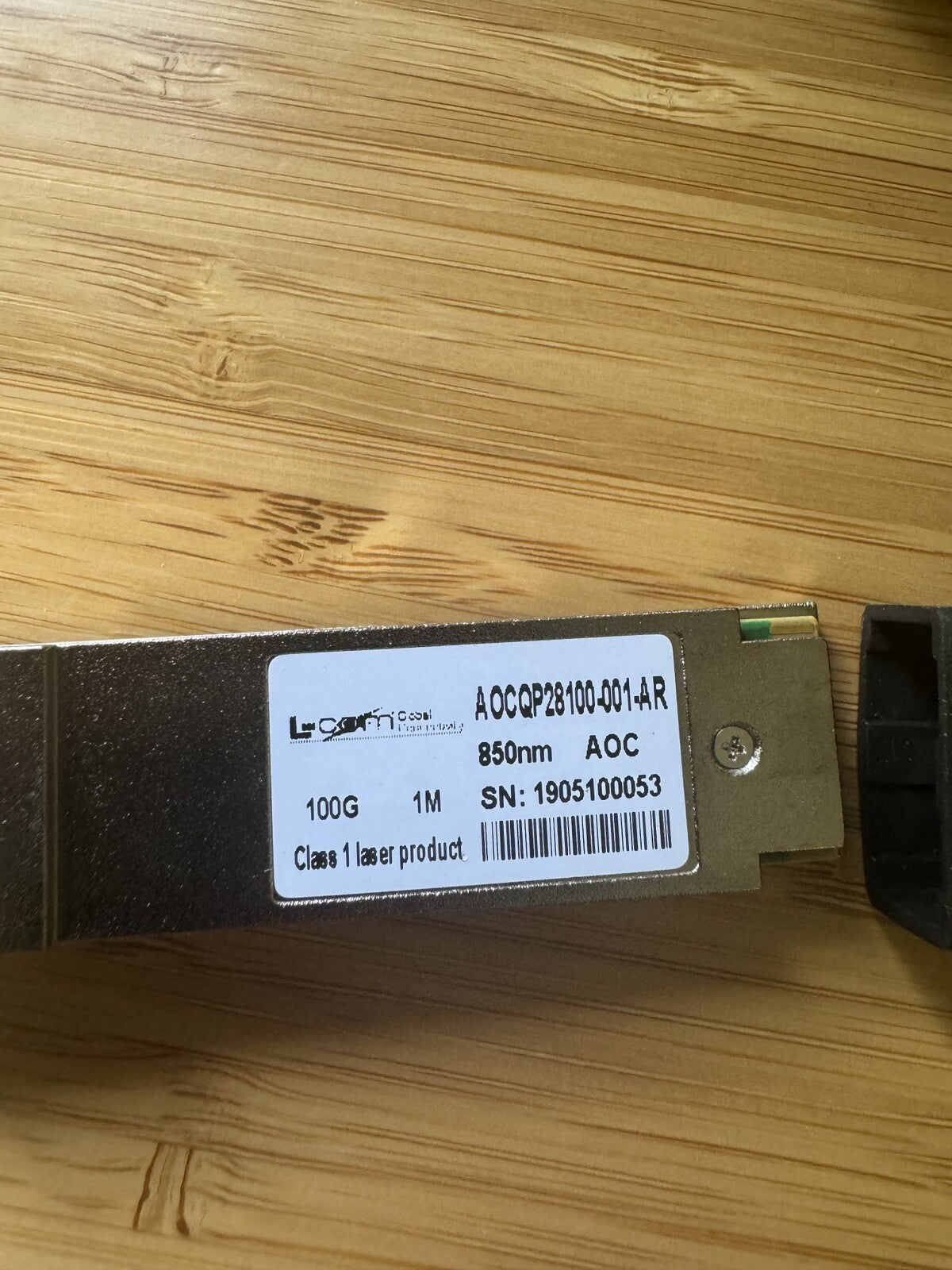 Active Optical Cable QSFP28 100Gbps, 1M Arista Compat/AOCQP28100-001-AR (BIN461)