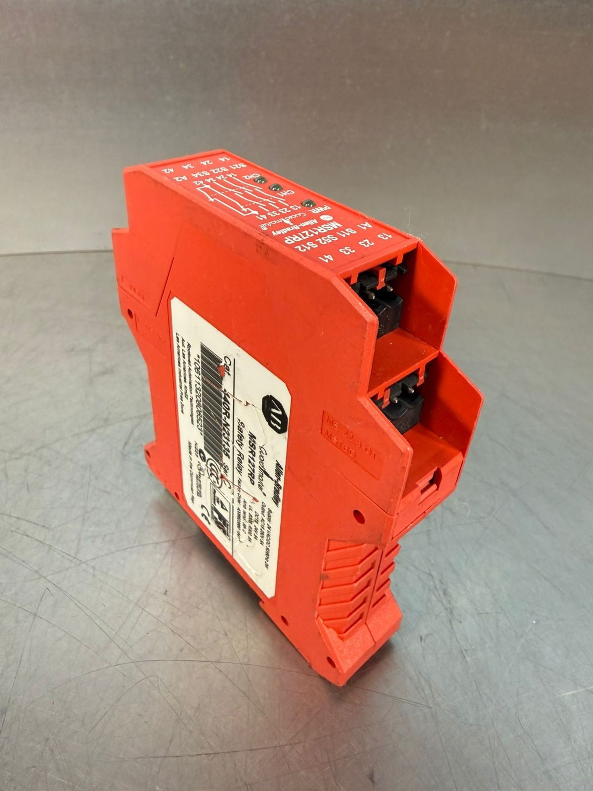 Allen Bradley 440R-N23135 /C Guardmaster MSR127RP Safety Relay     (2.1.5)