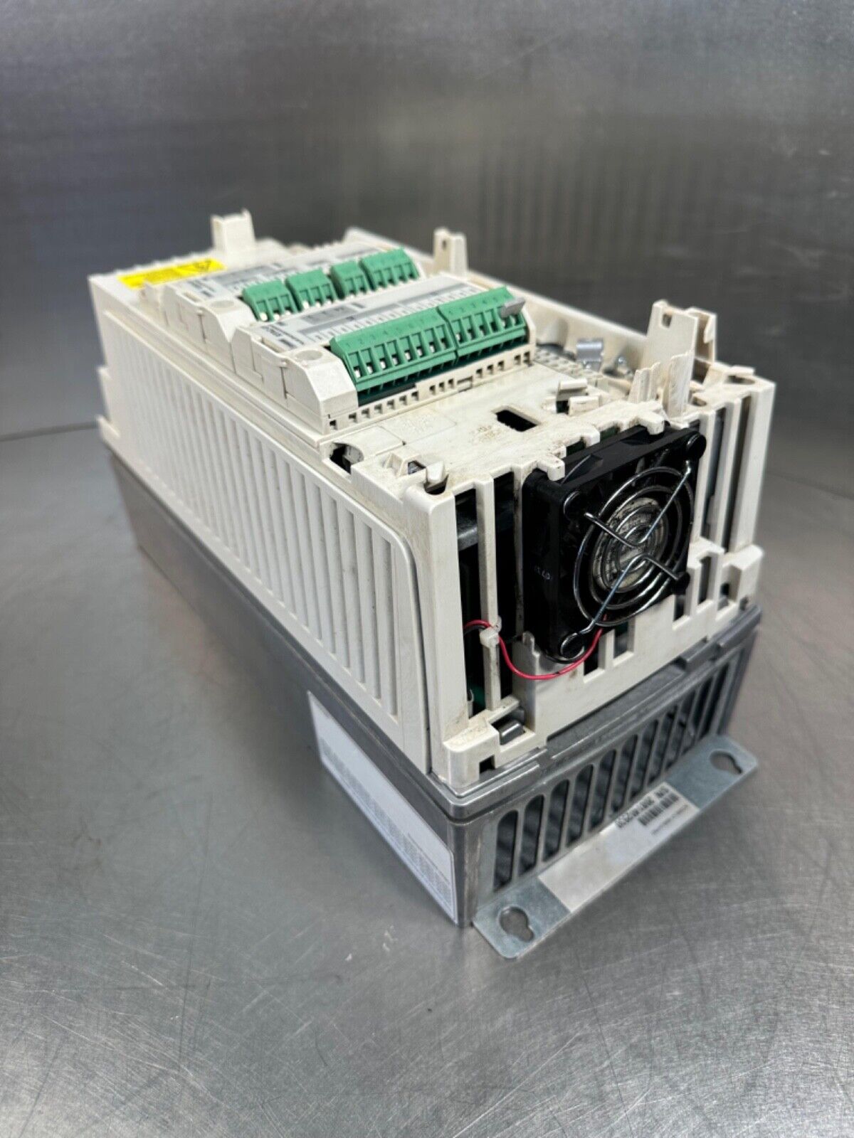 Abb ACS800-U1-0009-5+p901  - ACS800U100095P901 (1D-30)