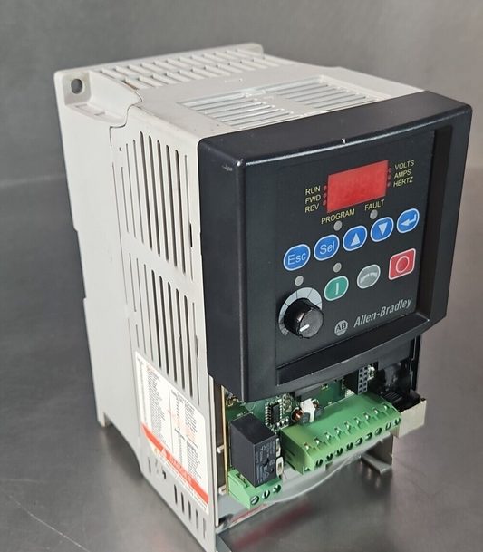 Allen-Bradley 22B-D4P0N104 PowerFlex 1.5 kW 2 HP AC Drive              (BIN413)