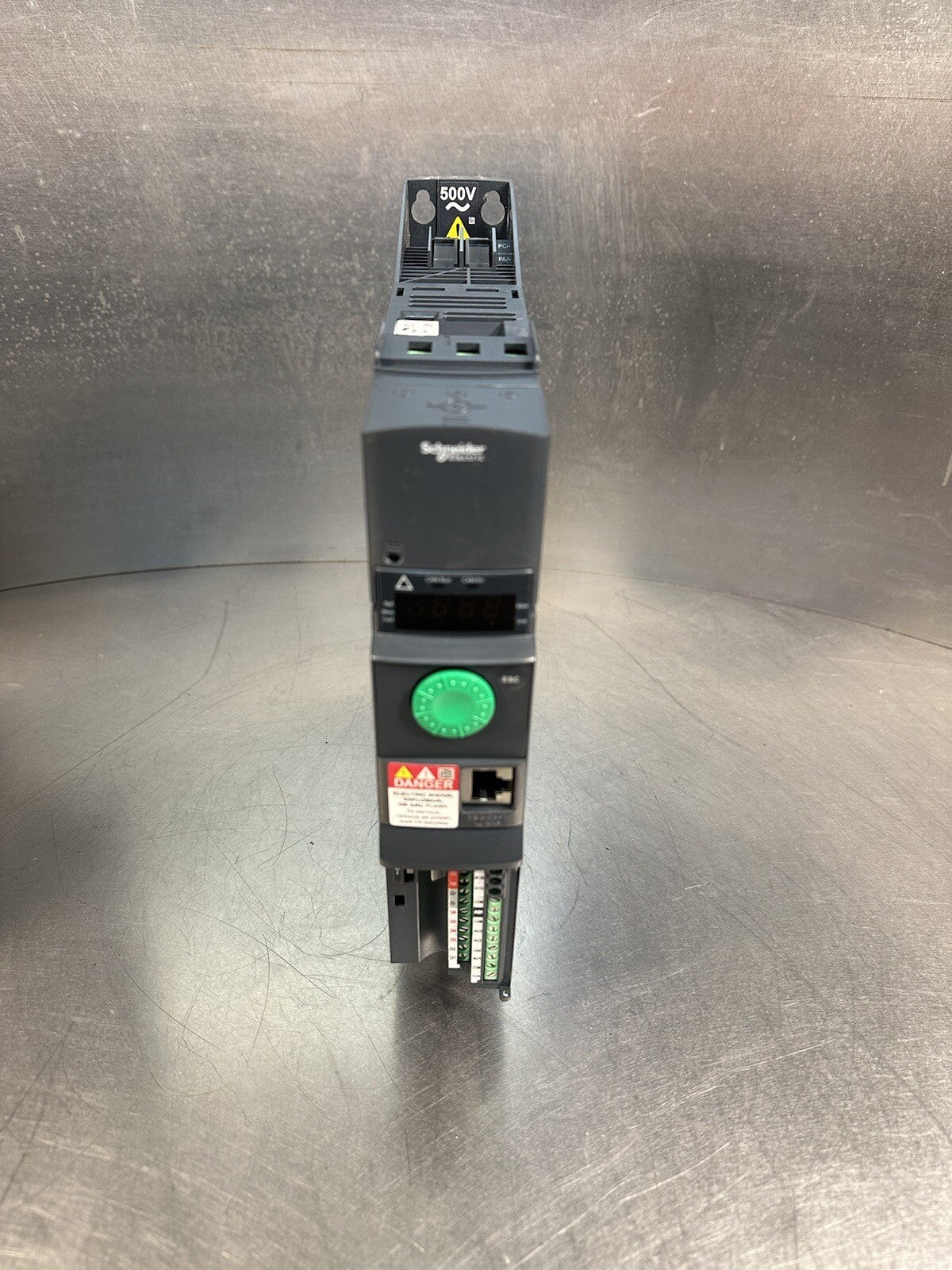 Schneider  electric ATV320U07N4B Drive Each (BIN-1.3.1)