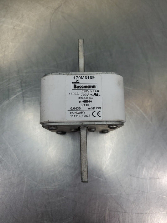 Bussman 170M6169 1600A 690-700V Fuse.                                      4D-41