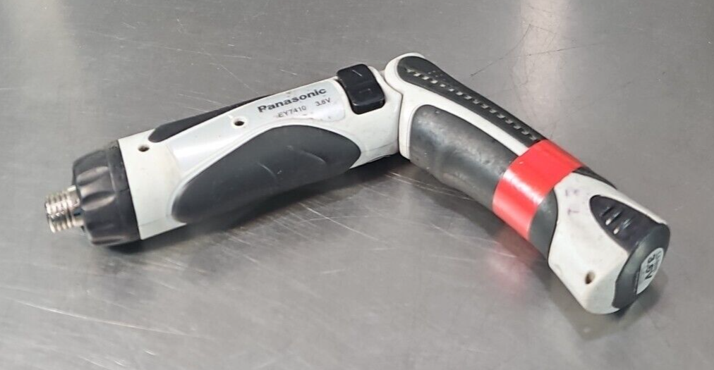 Panasonic EY7410  3.6V Cordless 1/4” Hex Drill Driver                   (BIN643)