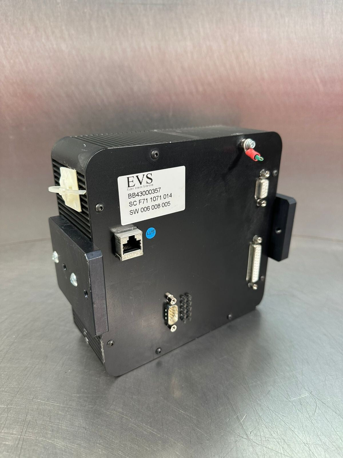 Evs BB43000357 SC-F71-1071-014 w/Nikon Af Nikkor 28mm 1:2.80D      (4.5.2)