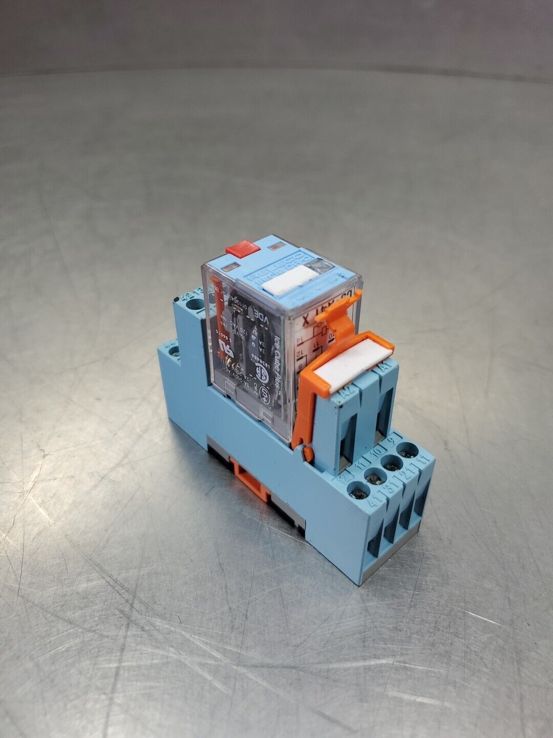 TURCK C9-A41X 250V 3A Relay w/S9-M Base.                                   4D-26