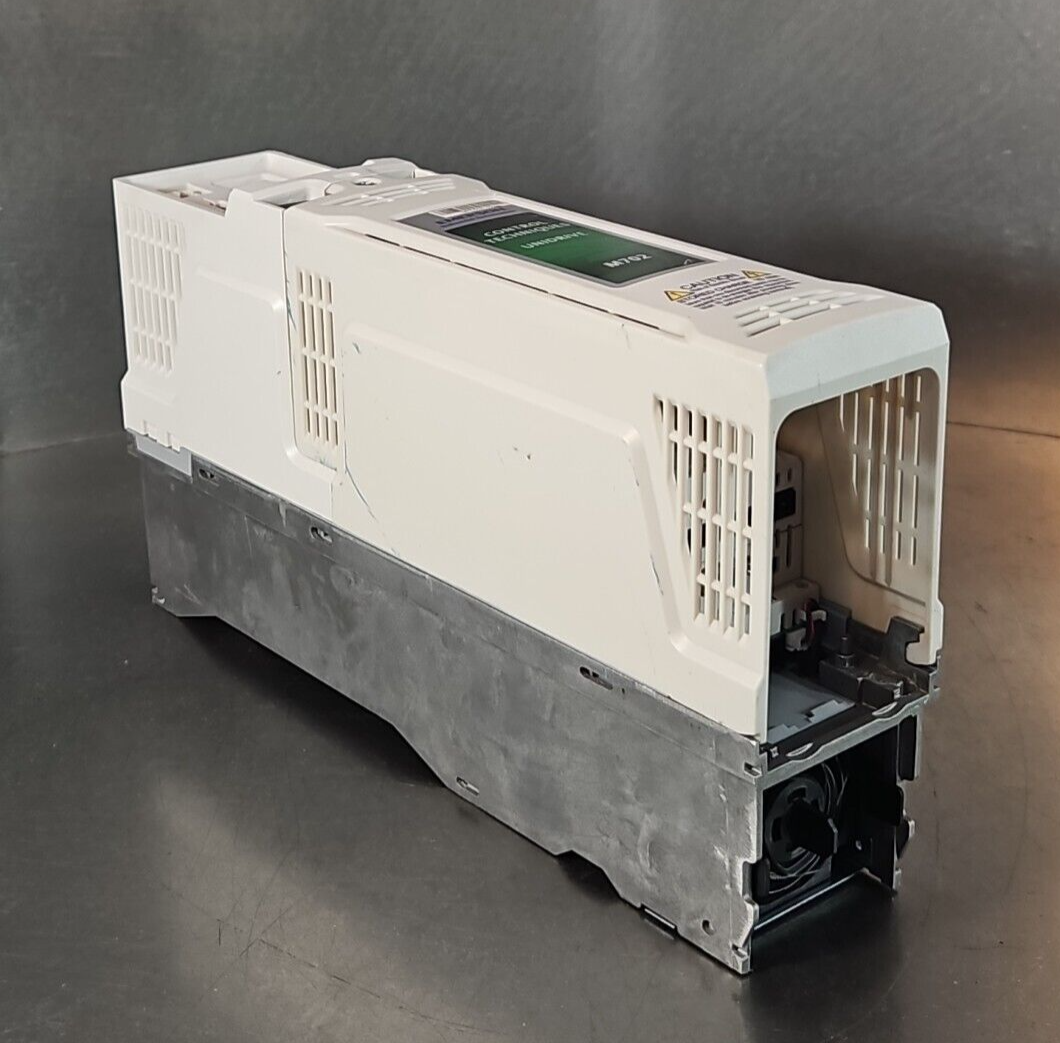 Nidec Unidrive M702 034 00100 A AC Drive 5.0/7.5 Hp 380-480V            (BIN315)