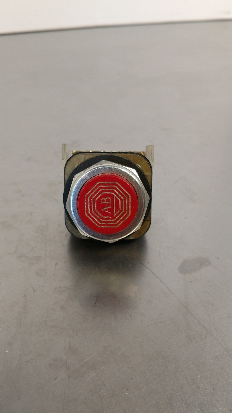 ALLEN BRADLEY Extended Round Red Push Button 800T-B Ser T 4A