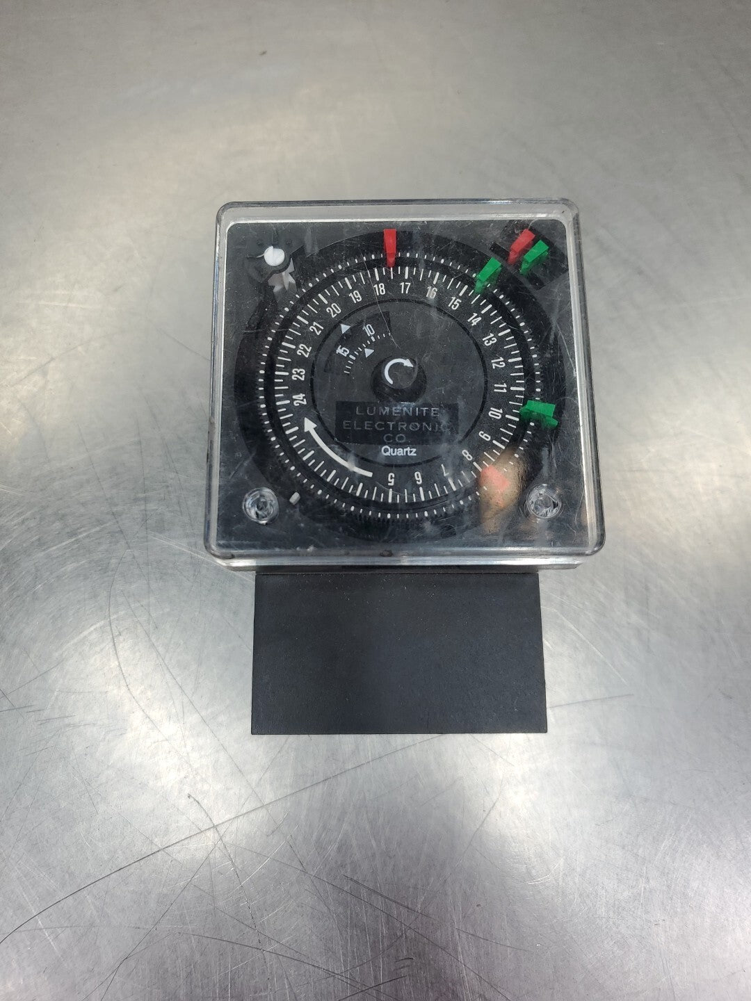 Lumenite Electronic Co. DT-112-SR Time Switch                               5D-5