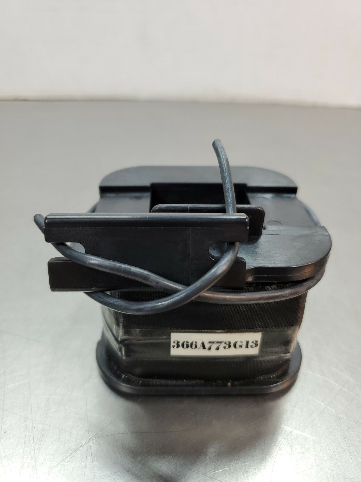 Hotwell Pump Breaker Electric Coil 366A773G13.        Loc.4A