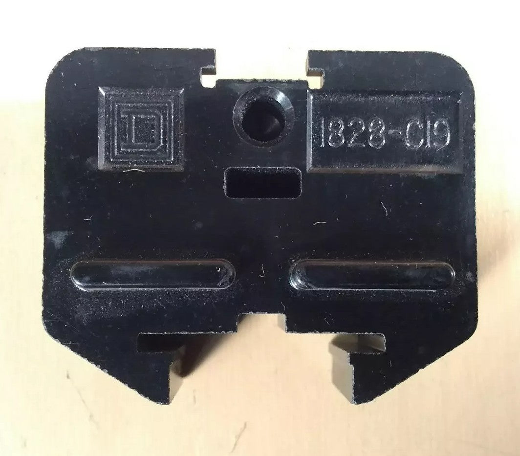 SQUARE D 1828-C19 TERMINAL BLOCK ( 9080KCB1 )                             Loc4C2