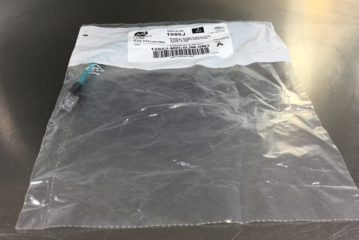 Allen-Bradley  1585J-M8CBJM-0M3 /A   Ethernet Patch Cord 0.3M               5A-1