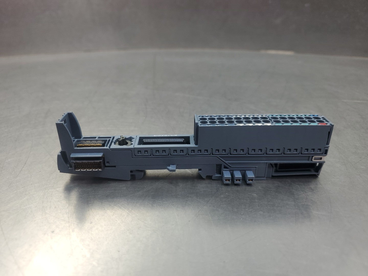 44038404