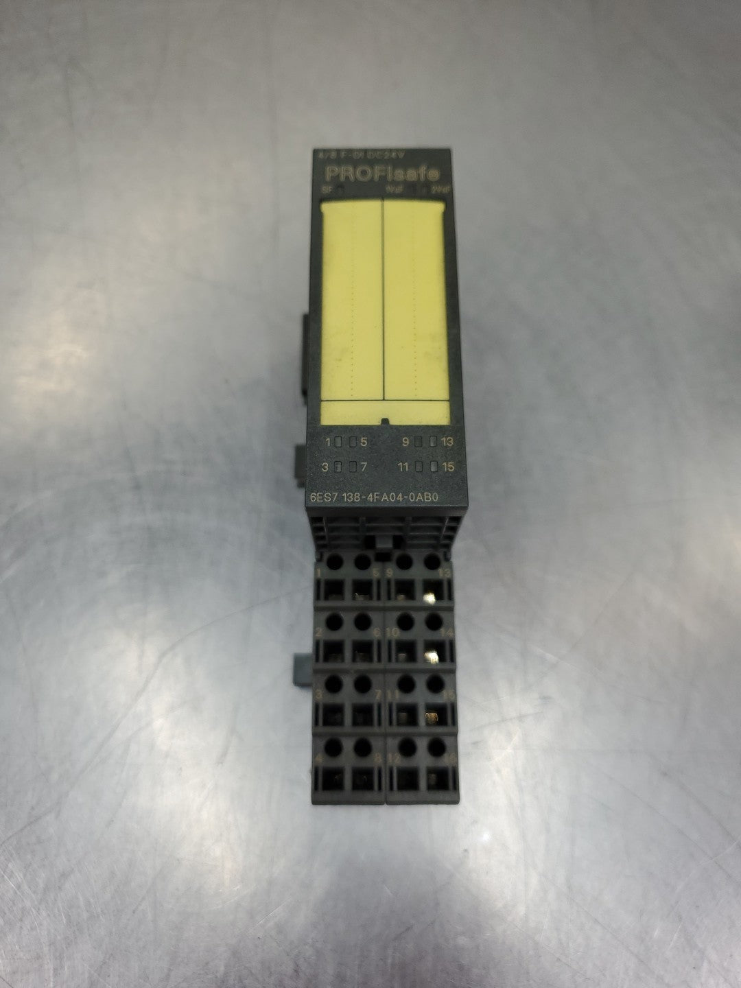 Siemens 6ES7138-4FA04-0AB0 Digital Input Module w/ Connector Base.         3B-50