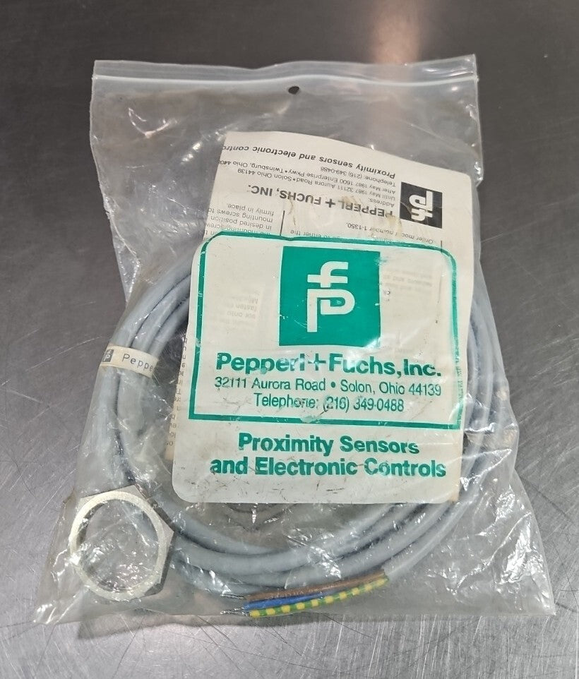 Pepperl &amp; Fuchs NJ10-30GM-WS Inductive Proximity Switch.                Loc5E-22