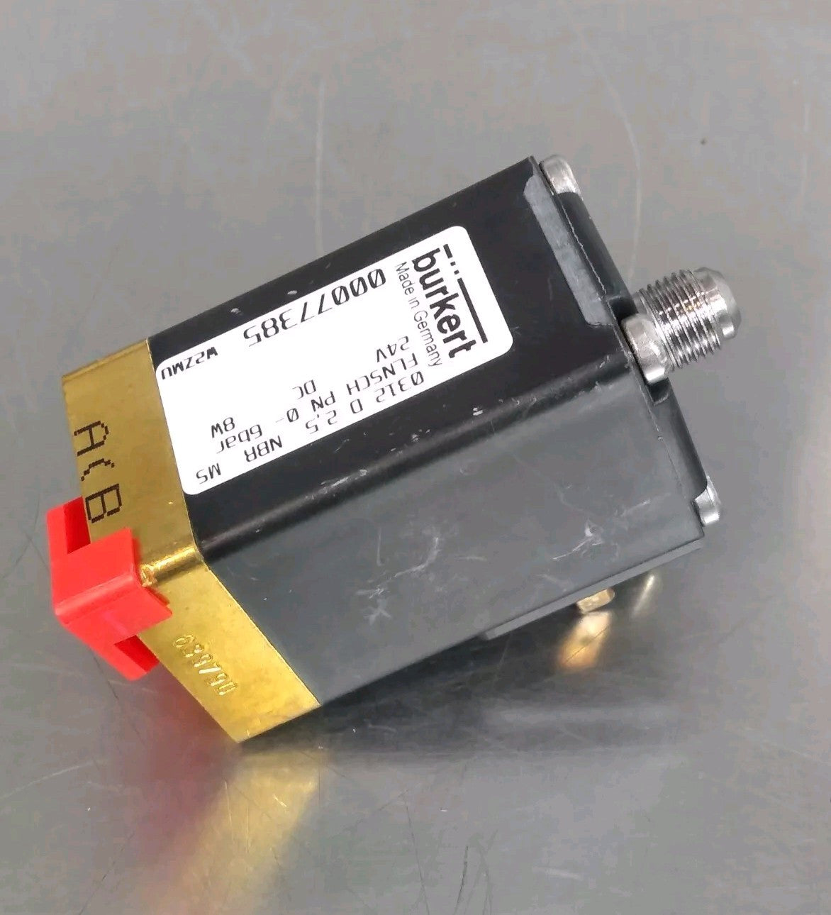 47370904