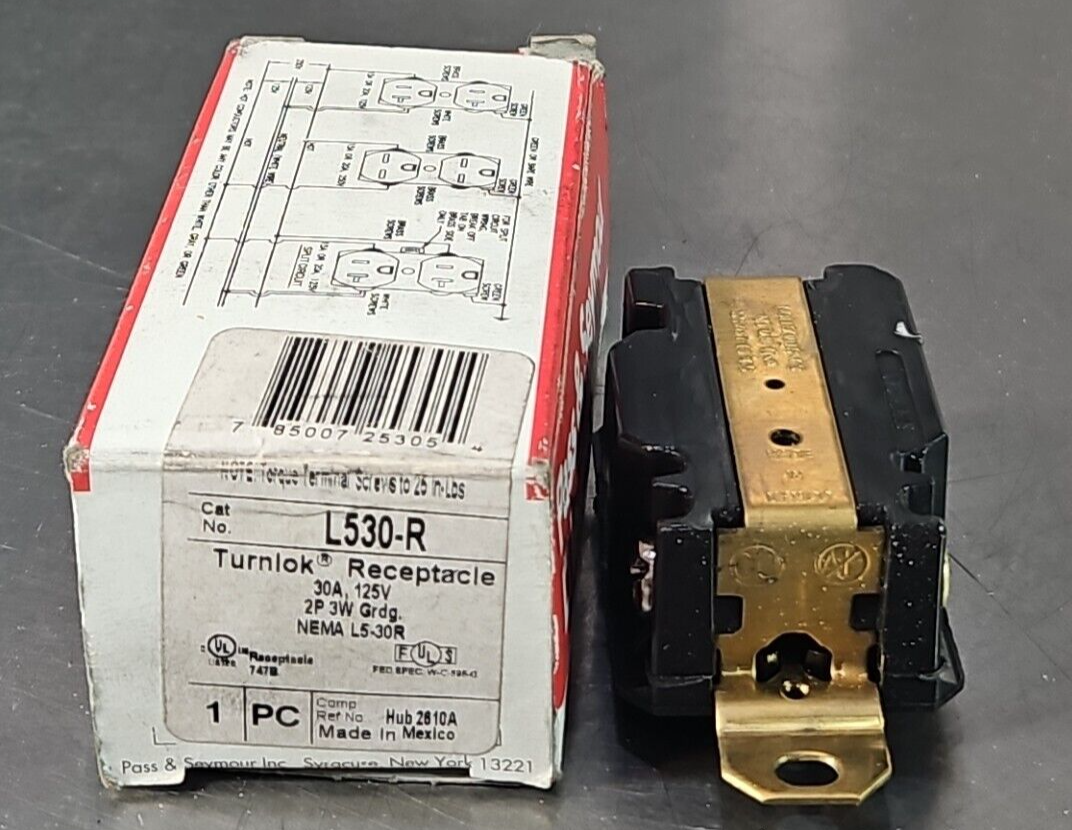 Pass &amp; Seymour L530-R Turnlok Receptacle 30 Amp 125V 2P 3W               loc4C17